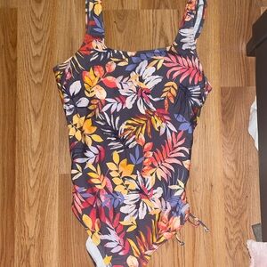 Venus x Lascana One Piece Baiting Suite